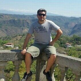 nahun005's profile picture. 