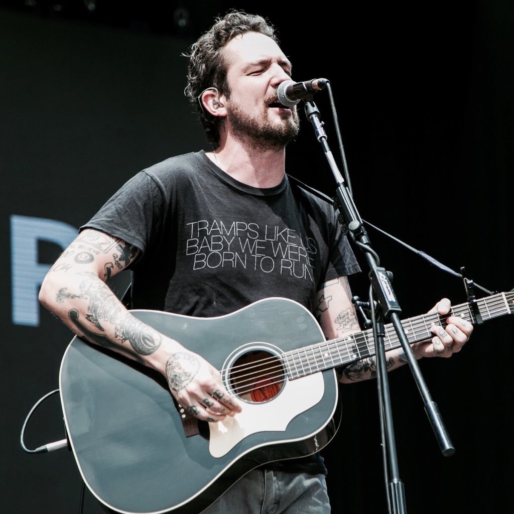A place for lyrics by some skinny, half-arsed English country singer. #FrankTurner #SleepingSouls #FTHC