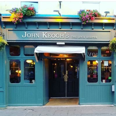 #WheretoeatinGalway #JohnKeoghs is a gastropub in the heart of Galway city's Westend neighbourhood
Named in Ireland Top 20 Gastropubs  #galwayswestend