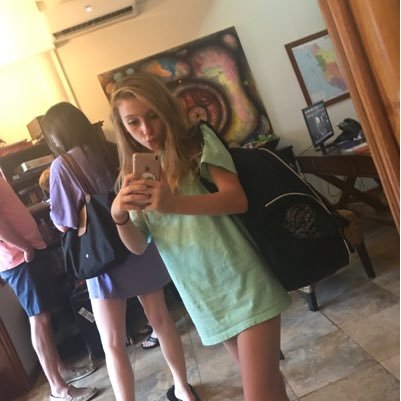 HtxLauren's profile picture. i'm a jake pauler, i love dogs😂