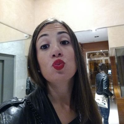 AnaChMflamenco's profile picture. Profe, del Barça, amante del flamenco y del baile!!!