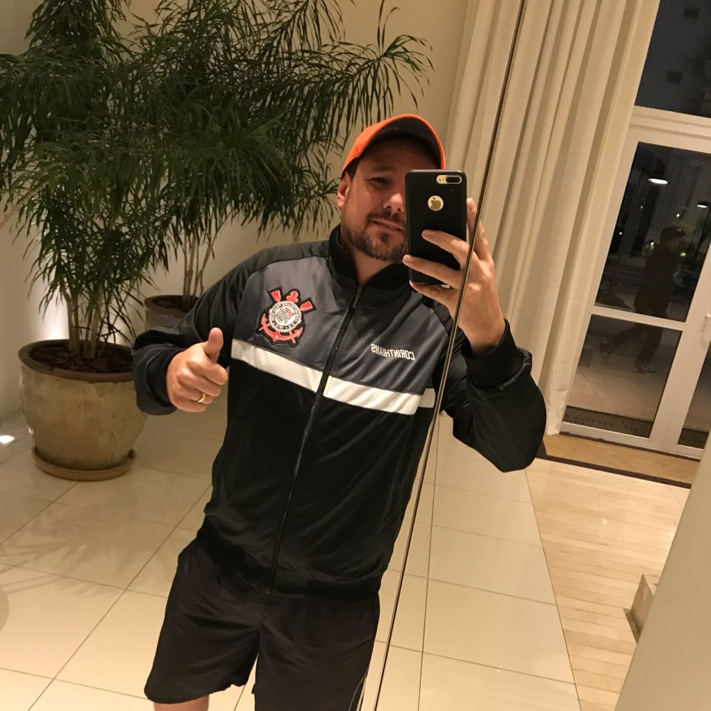 julianozapa41's profile picture. Corinthiano 🔝