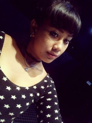 sellviayana2's profile picture. Yhana👄🌷🌷🌷
【❤︎: burger・drawing】
👄 :followers 
💰: instagram
💄@yan-lineshop
Line : @yan-lineshop
Jakarta indonesia