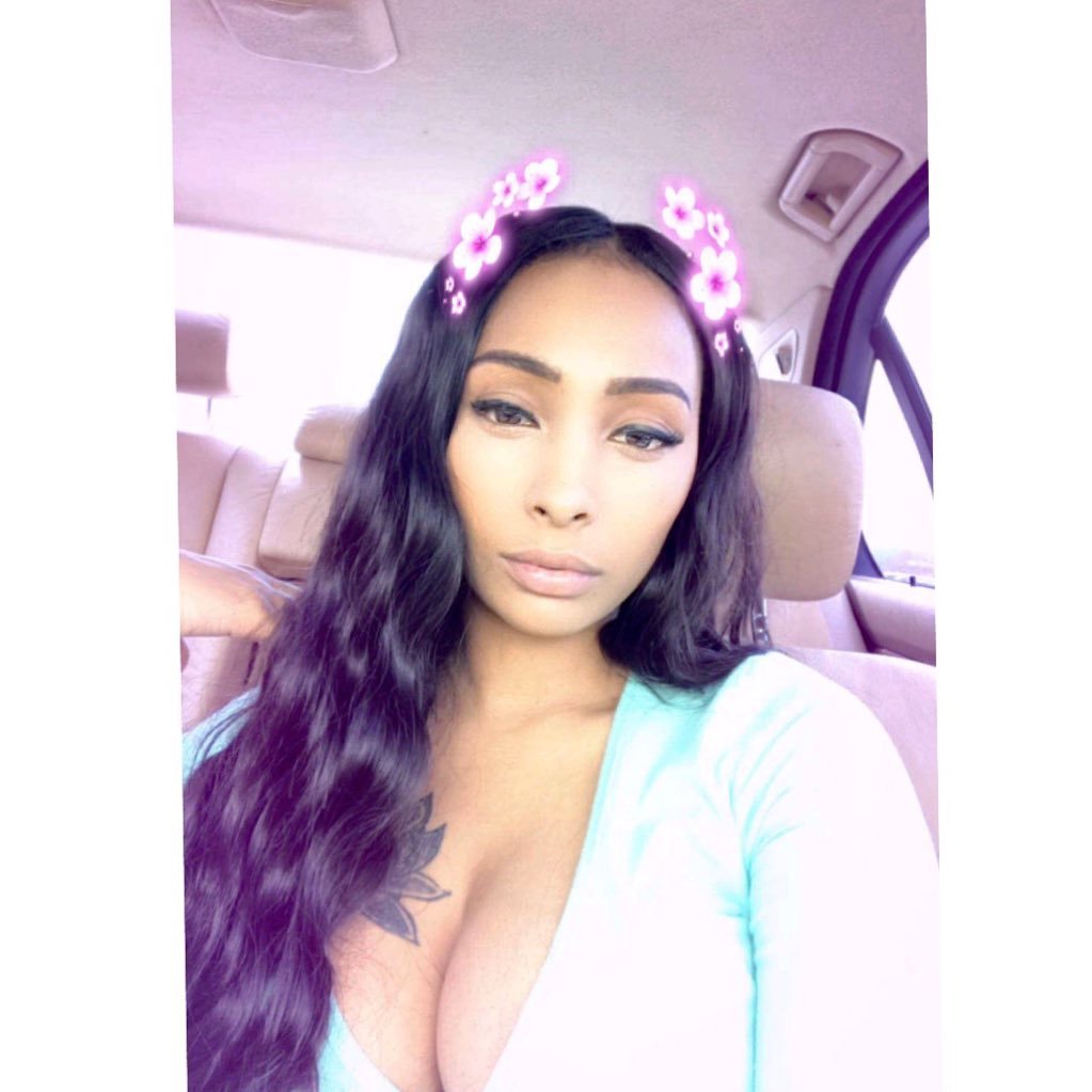 love_ledaa's profile picture. UKHB