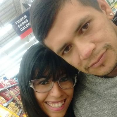 estudio lic en nutricion,soy una persona directa y sonrio a la vida siempre ;-)