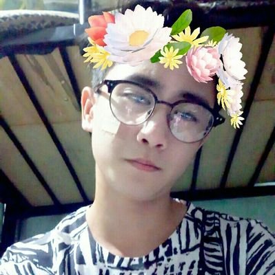 aronfrnss's profile picture. cla$$y 🌹