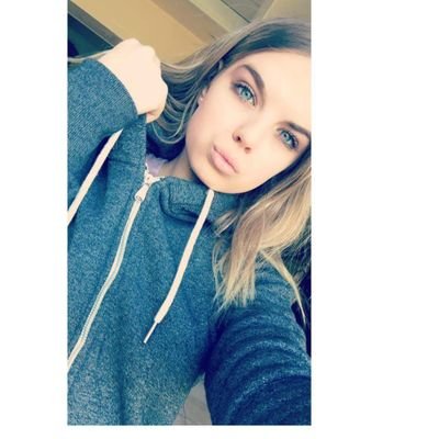 lola_vitality's profile picture. // Jeux en tous genre et sport sont ma passion ( Hôtellerie💘⚡💘)-(Modo twitch de Qualité KAPPA)