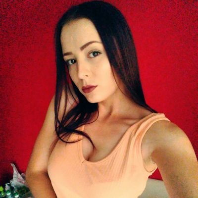 laura_ciceu's profile picture. I love music... I have a lot of humor in me too so just live your life bruh !