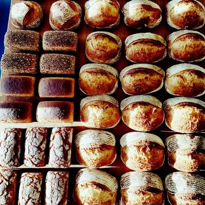 Cranborne based artisan micro bakery, specializing in sourdough, spelt and all things healthy and seasonal