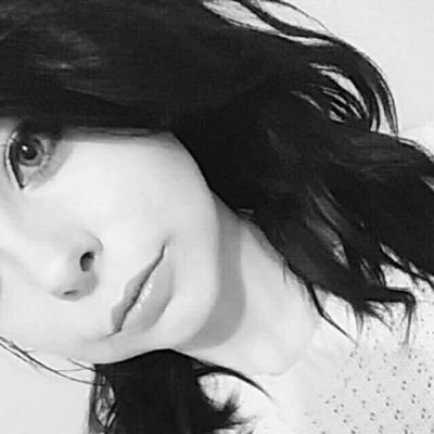 courtneyjadear1's profile picture. 