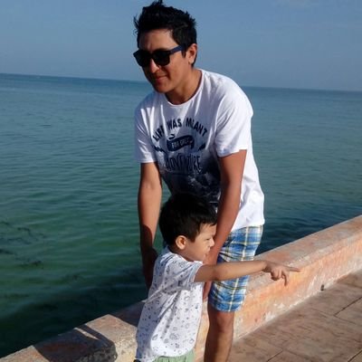 Chuchoklein's profile picture. Divertido, algunas veces irresponsablemente espontaneo aprecio la musica sobre todo el trance, convivir con los amigos y apreciar cada momento de felicidad.