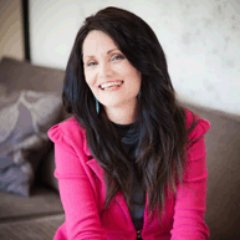 daughterrising's profile picture. Psychotherapist For MotherDaughter Relating/  Do You Suffer From The "Good" Daughter Syndrome? Find out here: https://t.co/bwdqIyP4Jy