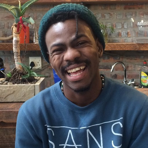 MfanaKaNyati's profile picture. •|• Podcaster at IG: #CombConexion 
•|• IG: @exenyati