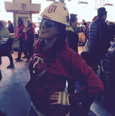 Itsmurmm's profile picture. Broncos, cubs, wild, kings (: