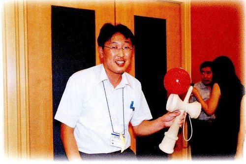 mahoto1974's profile picture. 薬剤師をしながらけん玉もしています。