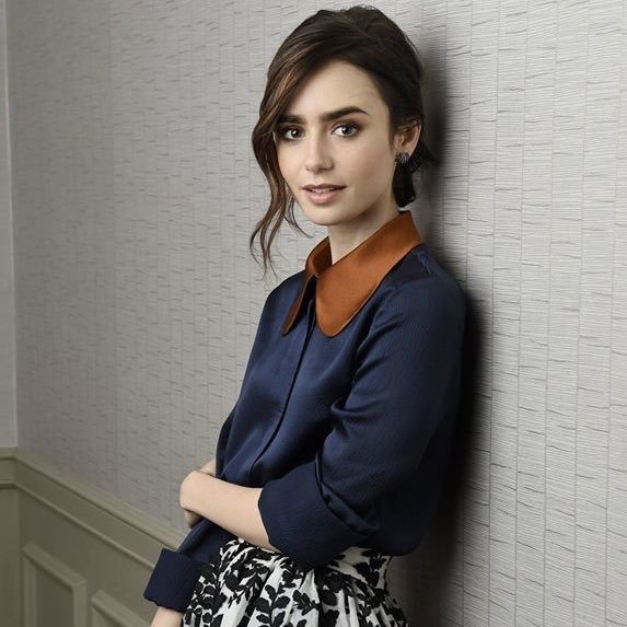 EillenRbml's profile picture. Eileen Robbins-Morello / Trybride / Étudiante en lettres /