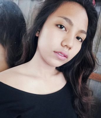 QueenAxxiv's profile picture. My prince charming is a princess