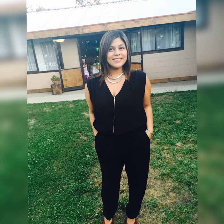 Feliz Enamorada de la vida y de mi Familia! Vivo mi Día agradeciendole a DIOS por cada segundo que me regala en la vida!