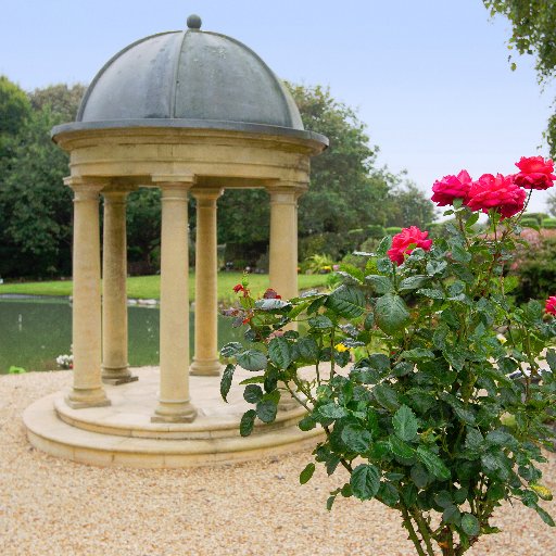 A private memorial garden in Portchester, we offer a beautiful, tranquil setting in which to inter your loved one's ashes with a personal memorial.