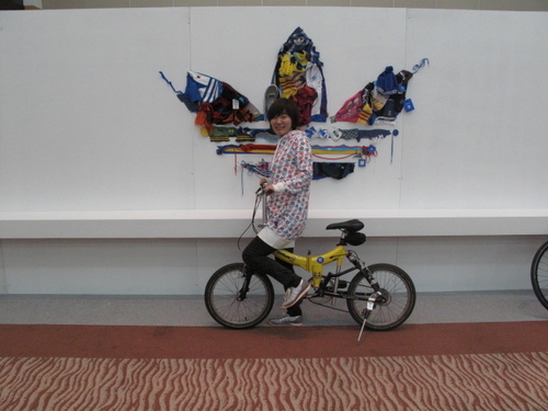 LiebeADI's profile picture. Product manager for Originals in Adidas Korea.
Love fashion,music,europe flim,photo in B&W.