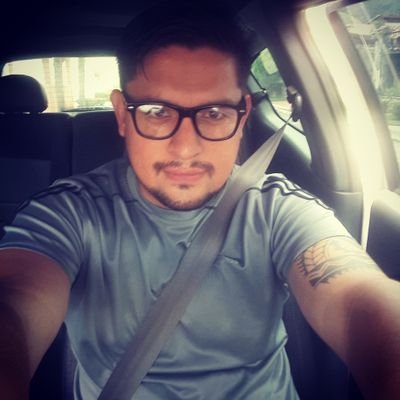 Endersace's profile picture. Amante de la vida y la naturaleza,negociante. Informático, aficionado a la fotografia, las montañas y peliculas de terror!!