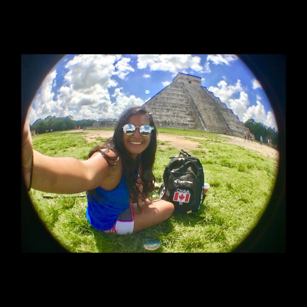 Psicóloga amante de los deportes y de los perros. Socia azul #13367! Enamorada de la vida y de todo lo q no puedo contar