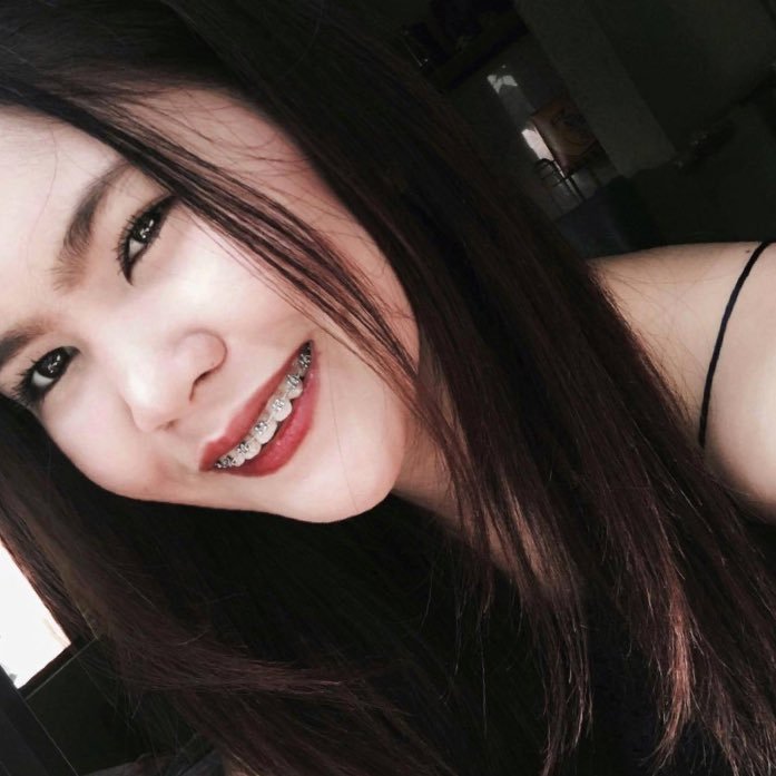 CarmelaGiron3's profile picture. Put GOD first and you'll never be last💕