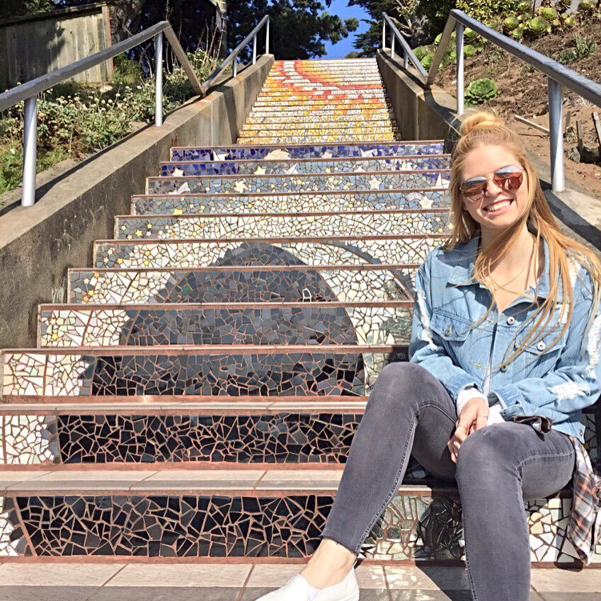 lizzzyengle7's profile picture. •Sacramento, CA• Sac State Interior Design