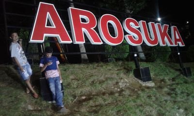 Olahraga Ekonomi & Bisnis