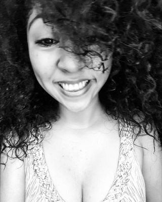 Melyhs1's profile picture. 😎💏💓