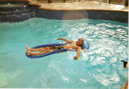 Keyword
swimming pool supplies
pool chemicals
pool cleaner