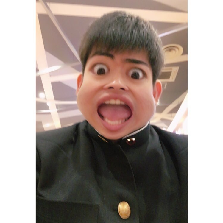 yooouji____'s profile picture. 