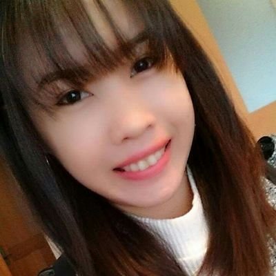 lil_chix09's profile picture. 