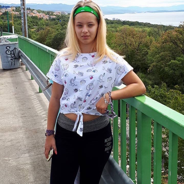 snapchat:szabovivien2001 / Instagram:wivcsaa / Hungary