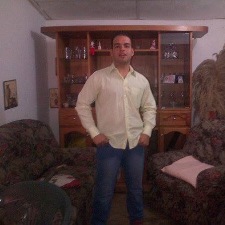 cv83046's profile picture. 