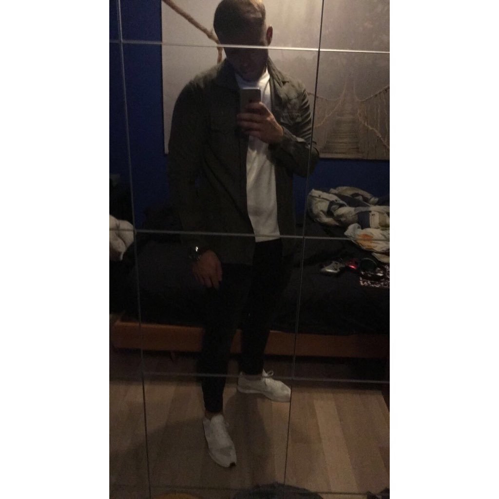 KarimouJ's profile picture. Parle peu frappe fort