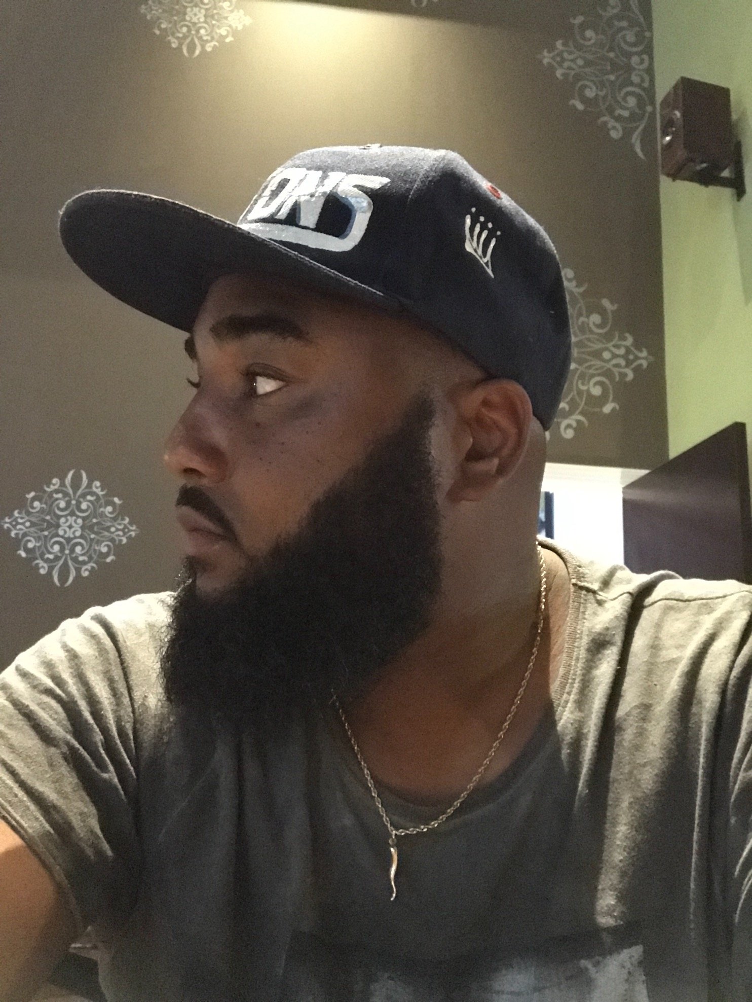 DwyPlumber's profile picture. 