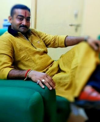 shakher_amit's profile picture. Stay smooth and smart.