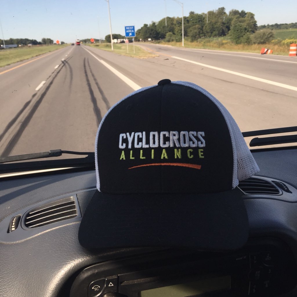 US based racing program dedicated to the support and development of Elite student athletes in US and international cyclocross competition.