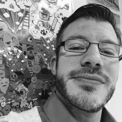 'I feel there is nothing more artistic than loving people' -Vinny Van Gogh. Art Teacher @rochcommschools, West MS; Soccer Coach @rochadamssoccer