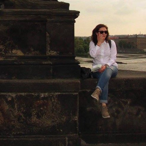 vschoon's profile picture. Chicago, IL. Higher-ed Pro. Intersectional Feminist. Persisting @momsdemand volunteer. Pursuing MPPA. 
Opinions my own & not the views of my employer. 
She/her.