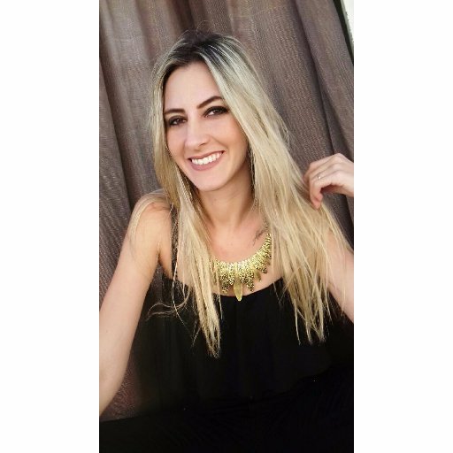 não importa onde você parou, em que momento da vida você cansou. O que importa é que sempre é possível recomeçar