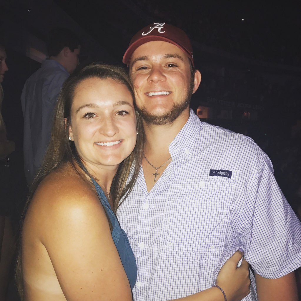 Lover of sports and aviation #GoAvsGo #GrzNxtGen #RollTide