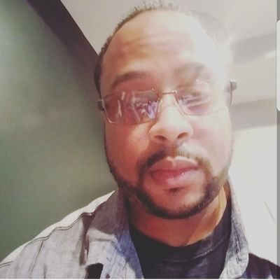 Azylej42's profile picture. African American