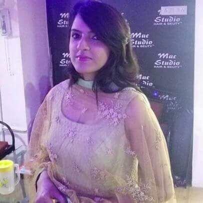 dimpy90's profile picture. 