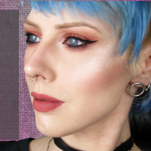 Blue mohawk'd girl from London. Music and makeup are my life.
https://t.co/aeXTqpprMr
https://t.co/X0QfmlhMhS