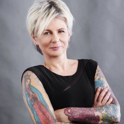 LyeBowBnB's profile picture. Lye Bow Estate, on the lake's edge at Butchers Dam, is naturally beautiful & historically significant, offering accommodation options for discerning travellers.