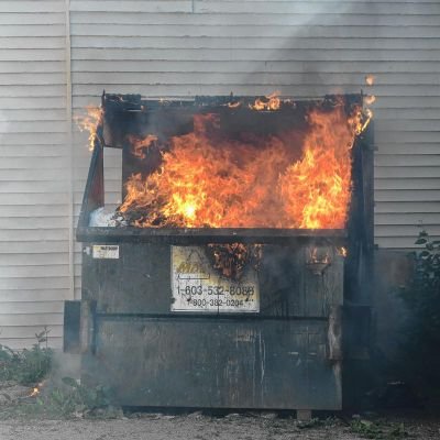 Official twitter page of the Garbage Person Fantasy League Podcast aka The Compactor. Fantasy tips, scoring, and news for managing your team of trash.