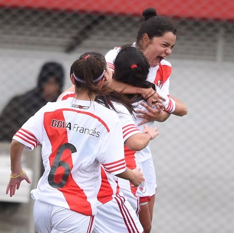 Cuenta NO oficial -
Fútbol femenino de River Plate.
11 campeonatos AFA