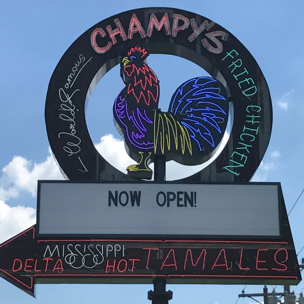 Blues, Brews, and Bird is the One and Only Blues Bar in Murfreesboro that serves Chicken and 40's! #champysmurfreesboro #fortysandfowl